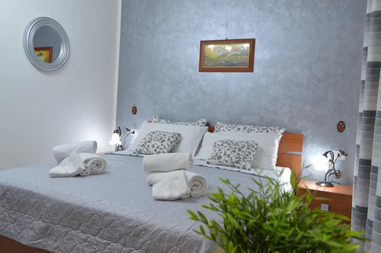 Bed And Breakfast Arcobaleno Casteltermini Exterior photo